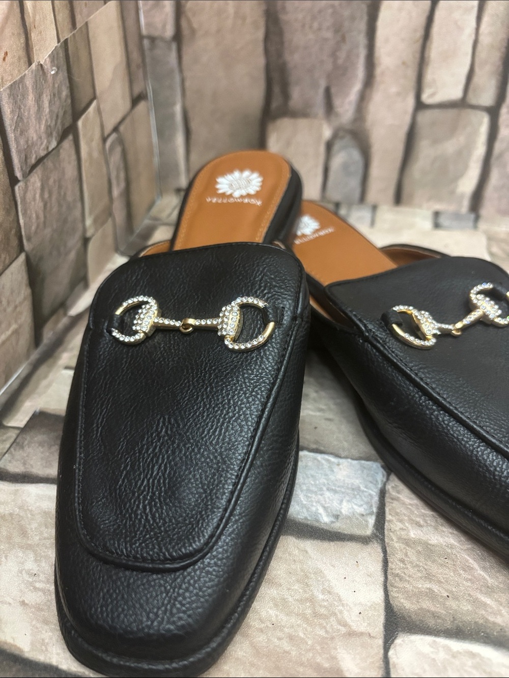 Yellow Box Jolene black loafer mules - Picture 2 of 11